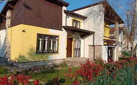 Villa Lim